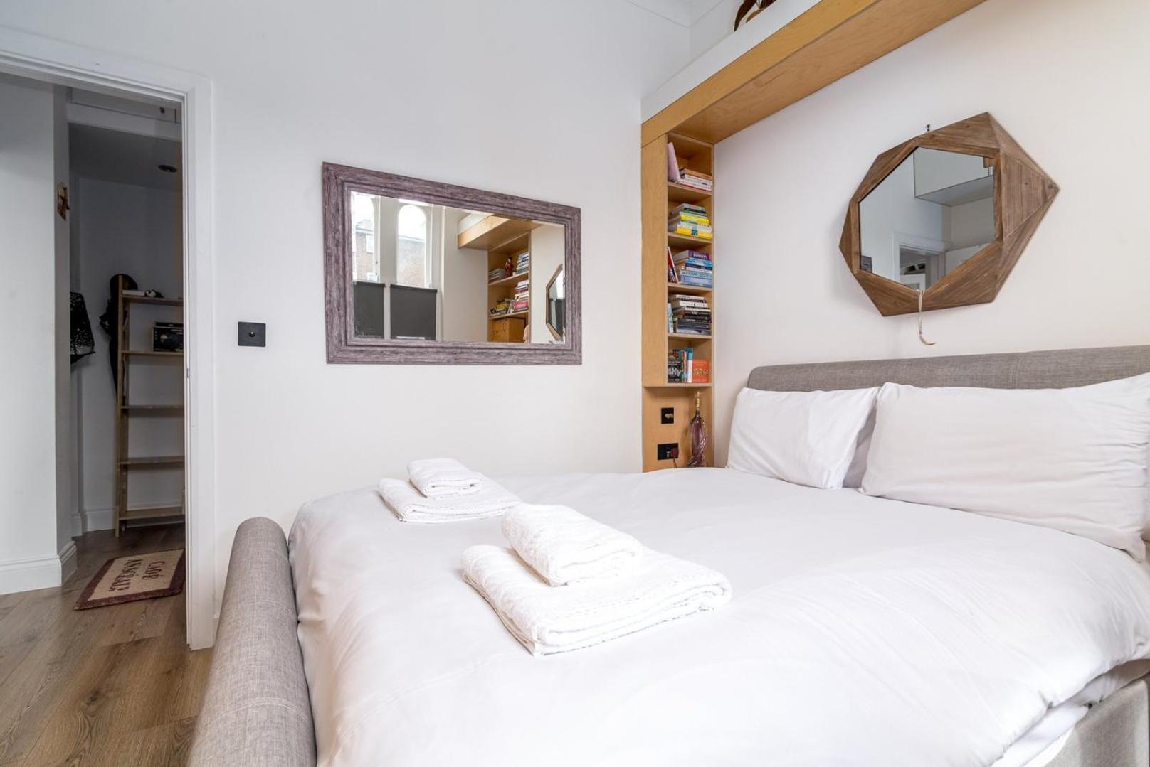 Guestready - Charming Retreat In West Green London Szoba fotó